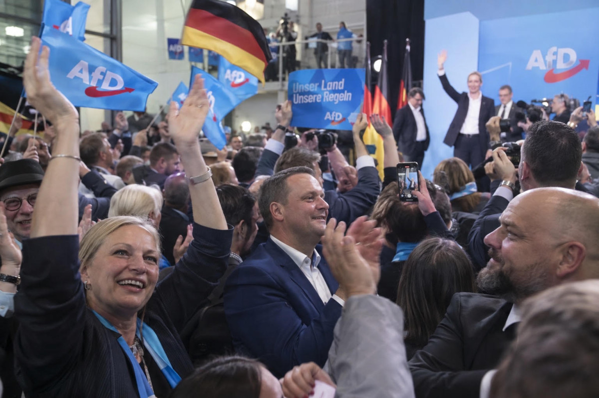 AfD vyhrála. Německo řeší, zda jí omezit tajné informace AfD vyhrála. Německo řeší, zda jí omezit tajné informace
