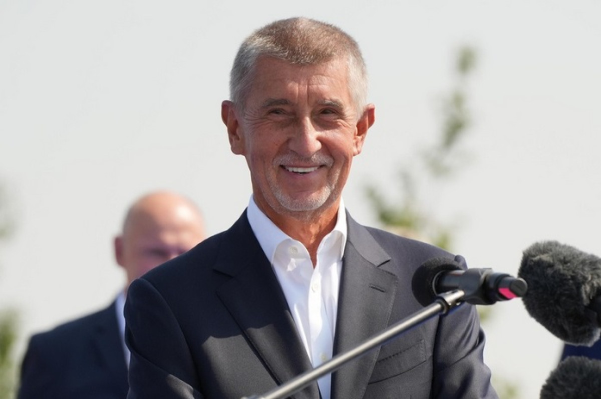 Babiš kritizuje tajné služby. Kdo jim ale zadává úkoly? Babiš kritizuje tajné služby. Kdo jim ale zadává úkoly?