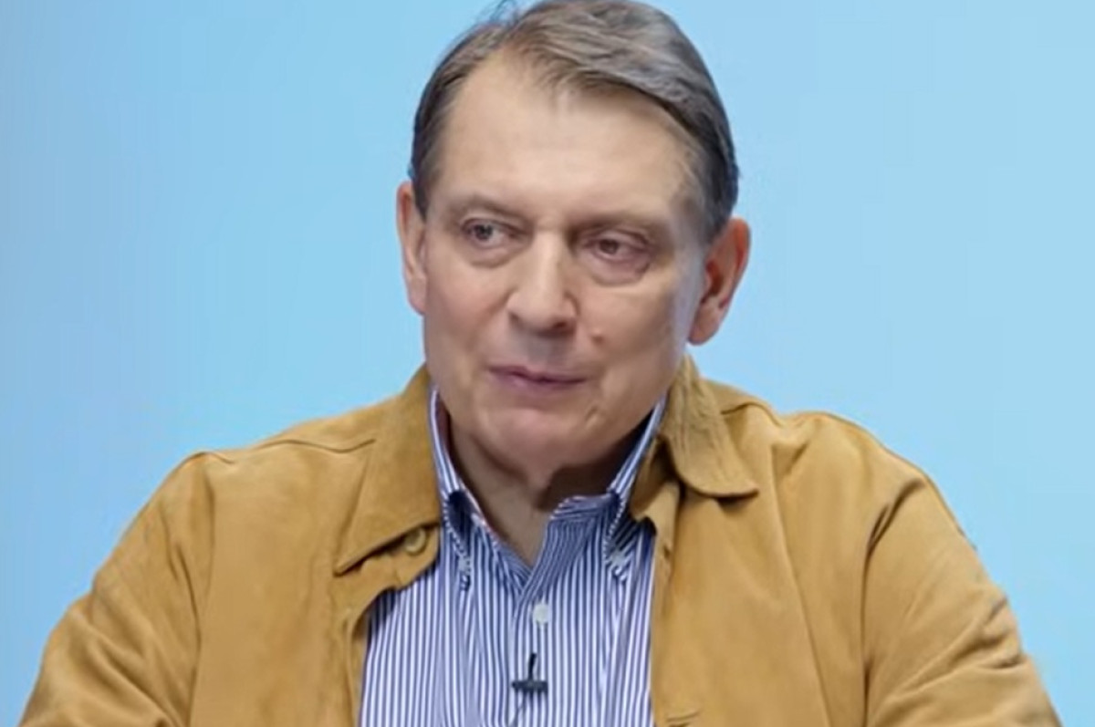 Kdo jsou dezinformátoři? Paroubek rozebral cestu šéfa CIA do Moskvy Kdo jsou dezinformátoři? Paroubek rozebral cestu šéfa CIA do Moskvy