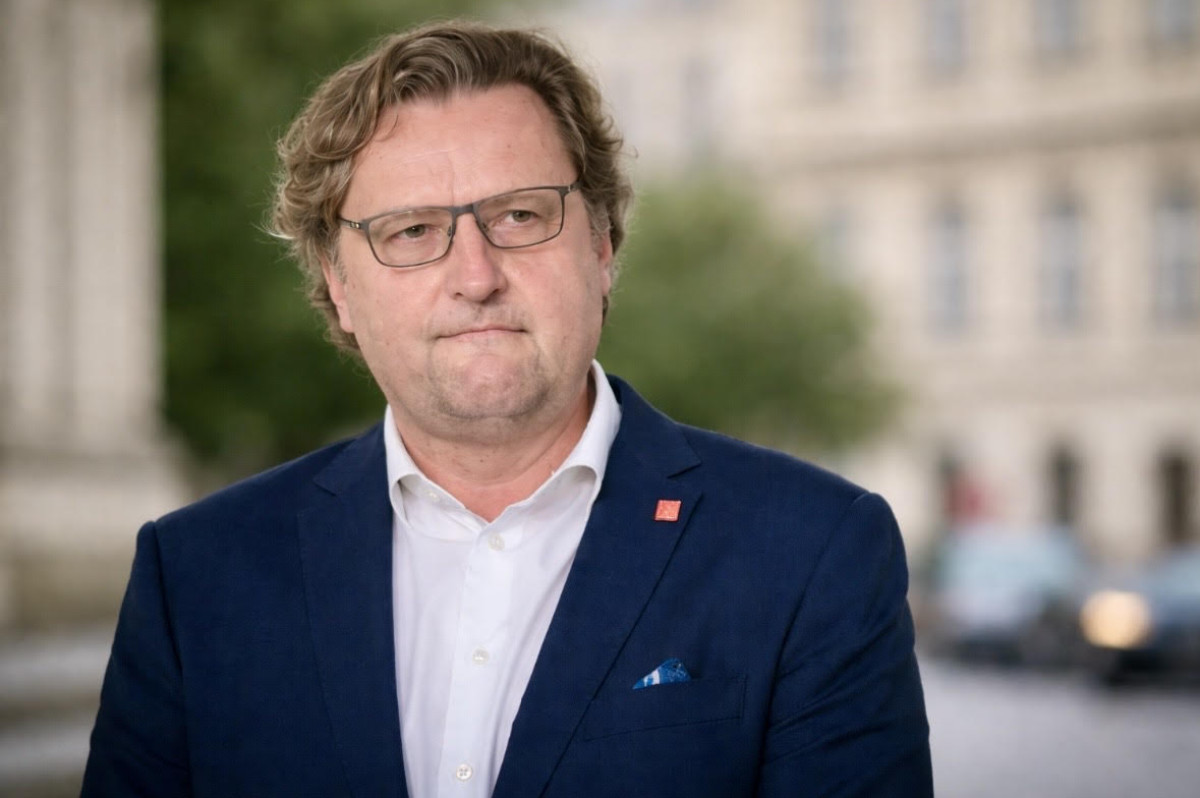 Chtějí spolu vládnout. Jejich programy ale míří jinam Chtějí spolu vládnout. Jejich programy ale míří jinam