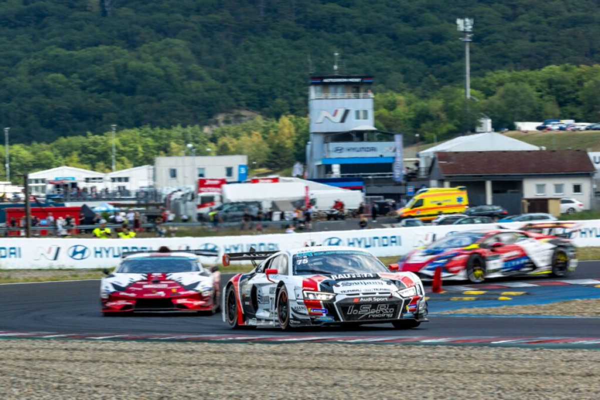 Úspěšný Racing Journal Speed Fest vyvrcholil dramatickou formulovou nedělí