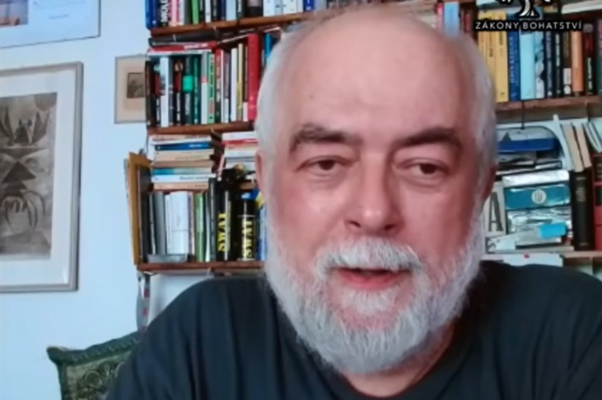 Jan Schneider: Ústava versus prezident Pavel