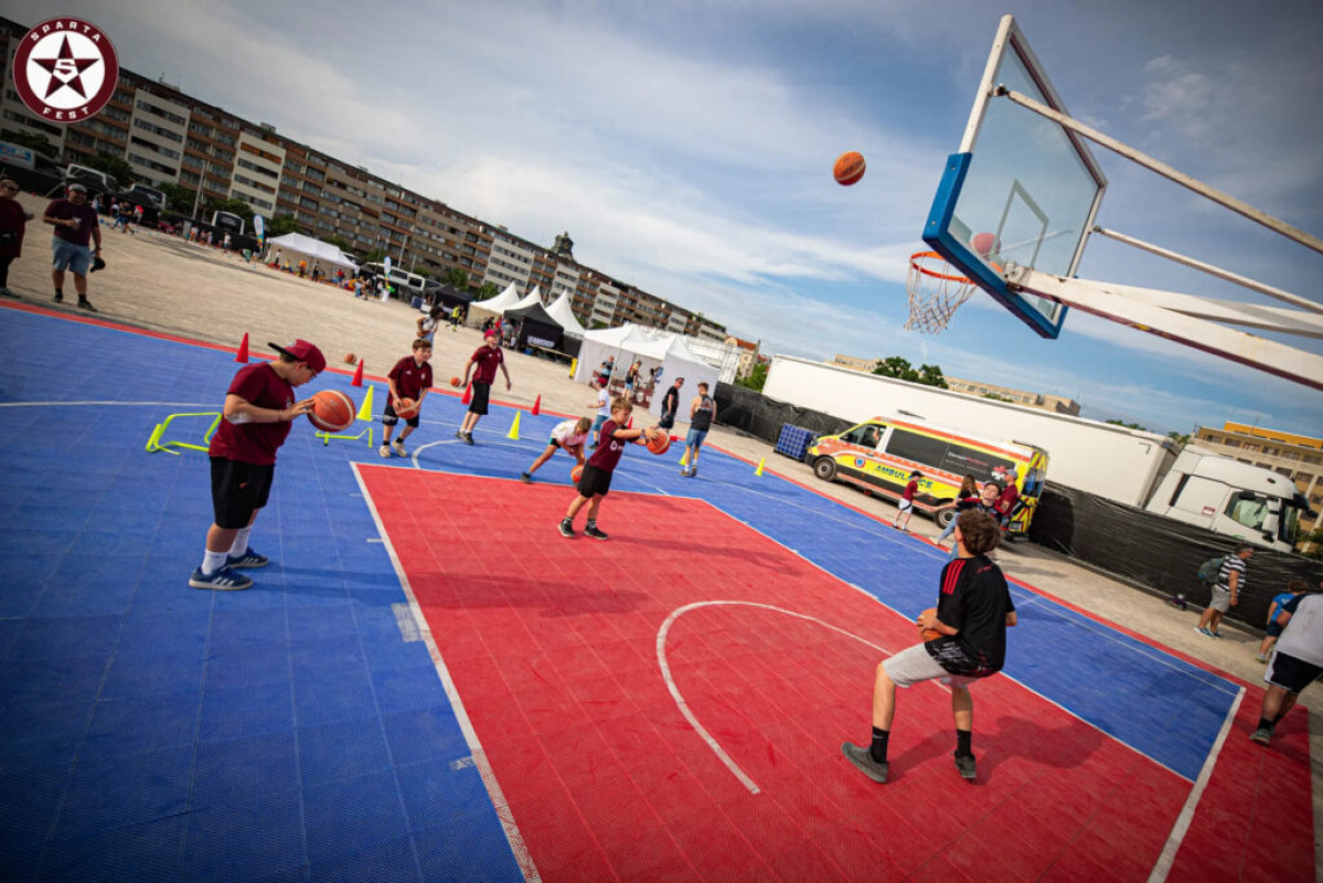 Fotbalová Sparta se stává oficiálním partnerem SPARTAFESTU 2027. Na festivalu připraví fotbalovou zónu.