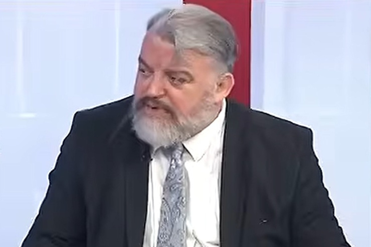 Evropa je zralá na revoluci, tvrdí slovenský politolog