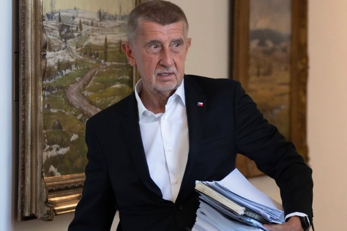 Vláda hlásí nižší schodek. Ve skutečnosti chce utratit víc Vláda hlásí nižší schodek. Ve skutečnosti chce utratit víc