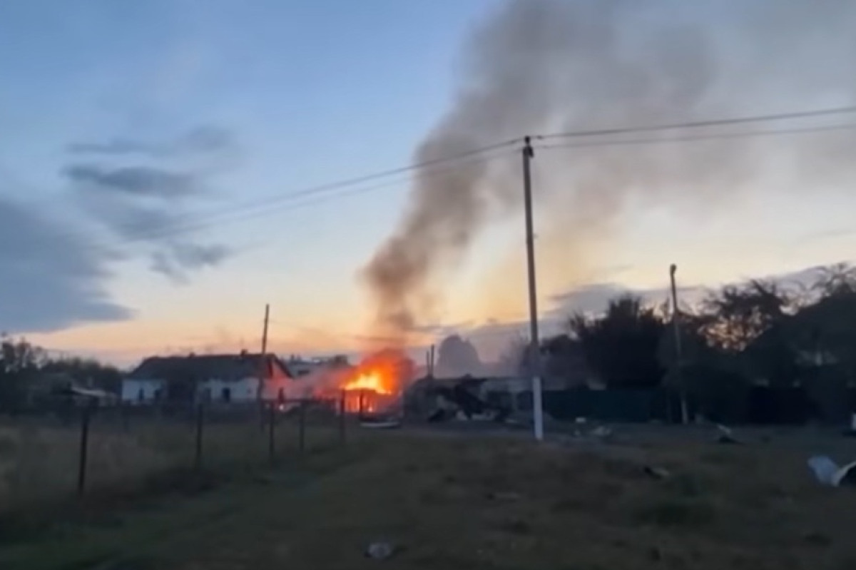 Dálnice Kyjev-Čop byla uzavřena kvůli explozím v obci Mile u Kyjeva