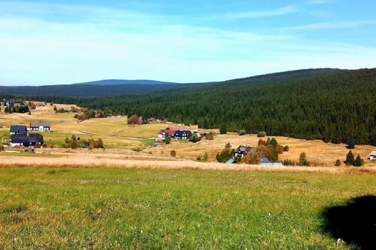 Jizerské hory nabízejí rašeliniště, rozhledny i horské výlety