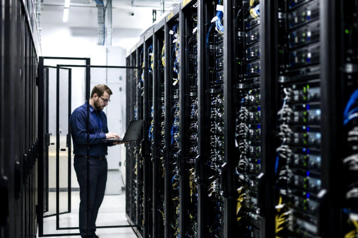 AI může být novou „energetickou“ krizí. Evropa zbystřila