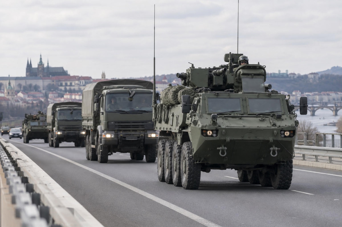 Dvě procenta jen na papíře? NATO Česku škrtlo obranné silnice Dvě procenta jen na papíře? NATO Česku škrtlo obranné silnice