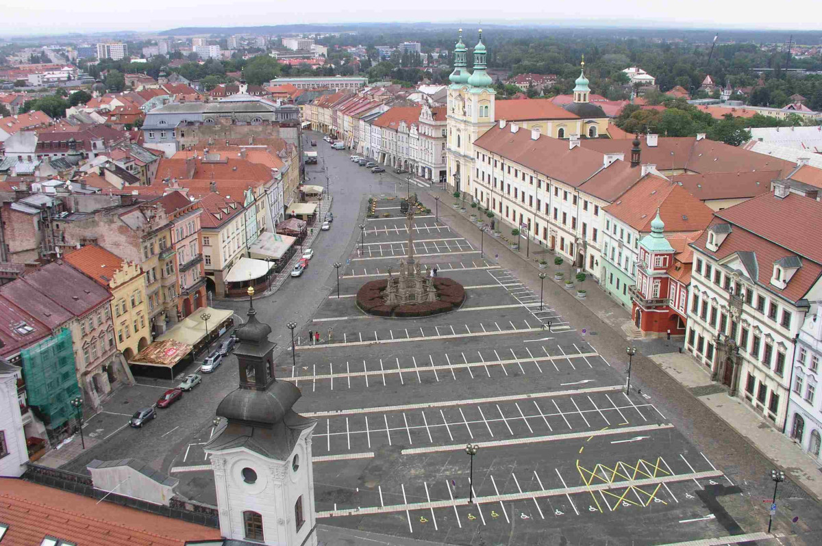 Krátce z Hradce po jednání rady města