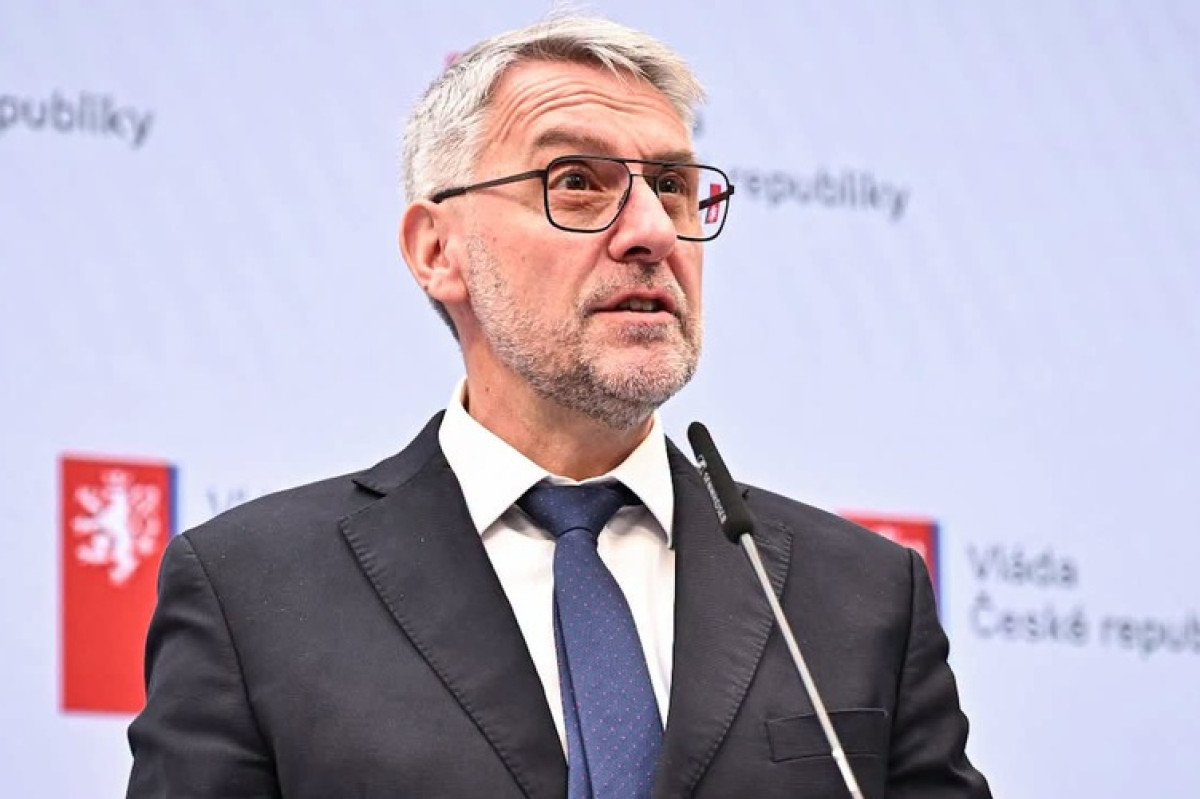 Volební systém kvůli dovolené prezidenta měnit nebudeme, říká Metnar Volební systém kvůli dovolené prezidenta měnit nebudeme, říká Metnar