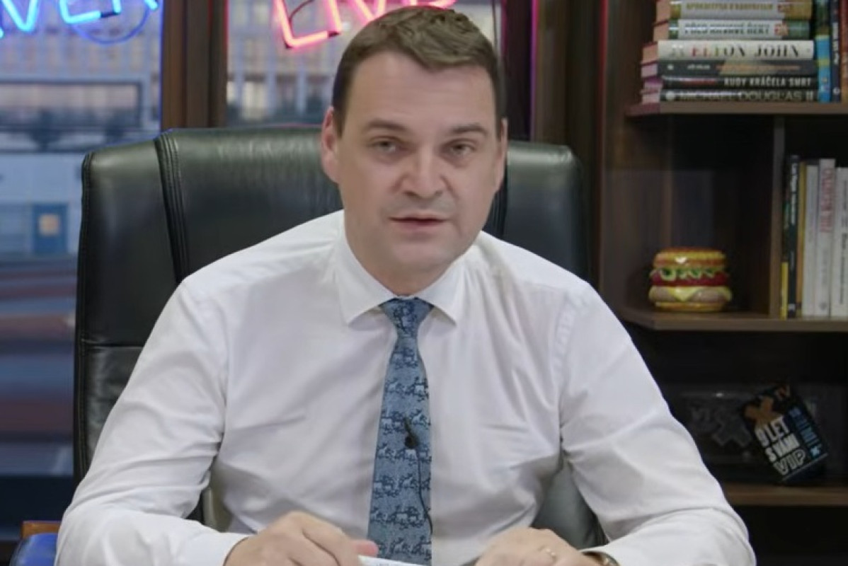 Pavel o Turkovi lhal, tvrdí Macinka. Vytáhl prezidentovu SMS