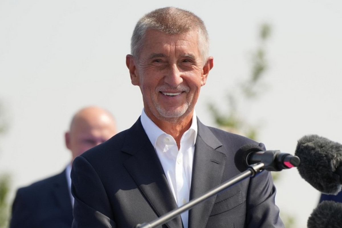 Až tisíc kritických míst. Babiš představil plán proti suchu Až tisíc kritických míst. Babiš představil plán proti suchu