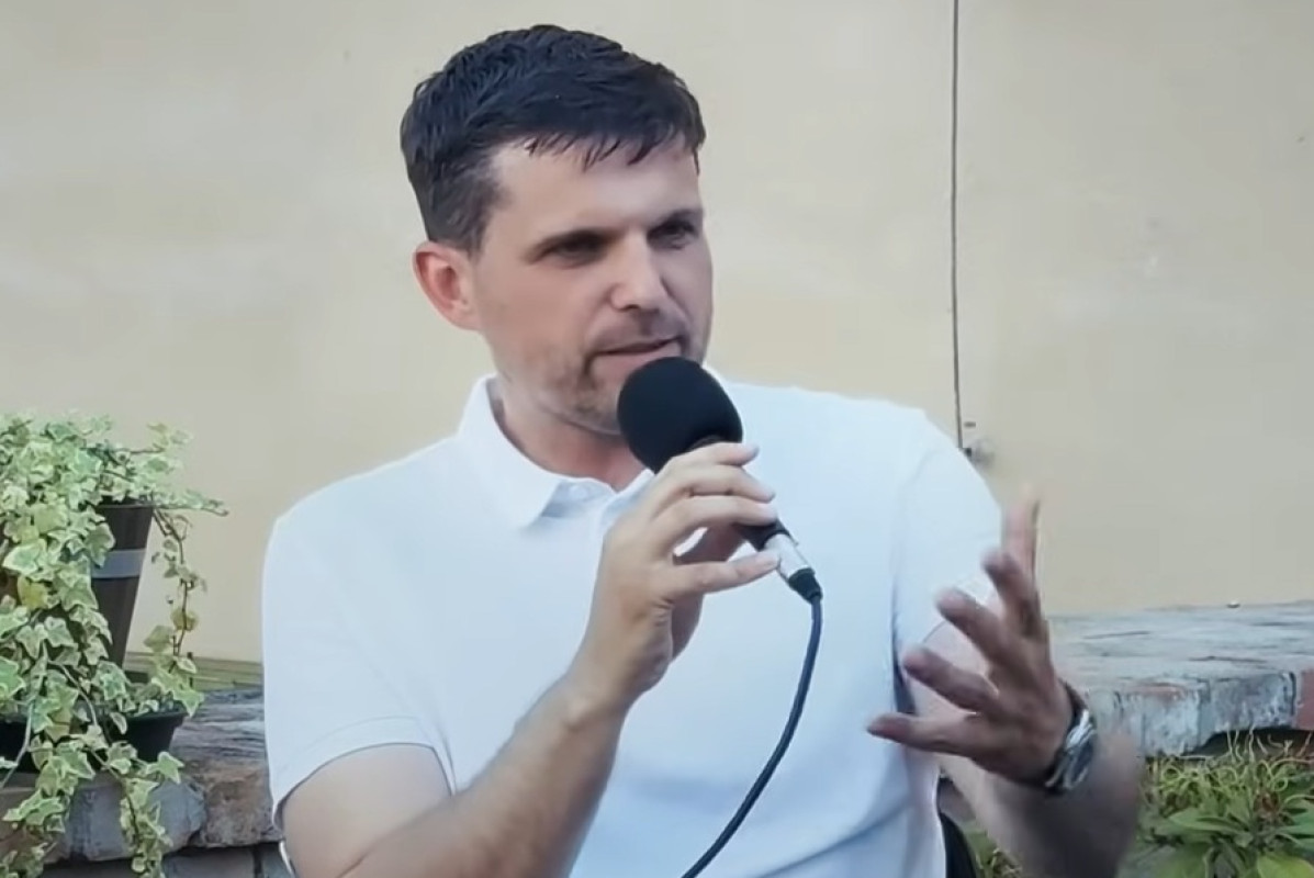 Miliony na klimatickou pohádku. Paukner si bere na mušku Hladíka Miliony na klimatickou pohádku. Paukner si bere na mušku Hladíka