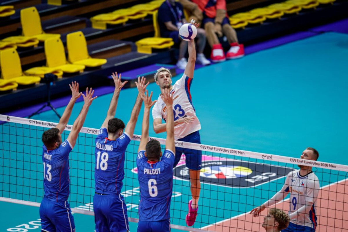 Čeští volejbalisté bez komplikací porazili Slováky ve třech setech