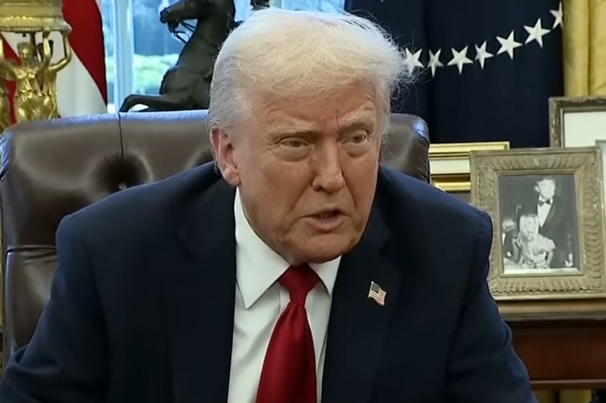 Trump přitvrzuje proti Fedu. Obchodní hrozba se týká i Česka Trump přitvrzuje proti Fedu. Obchodní hrozba se týká i Česka