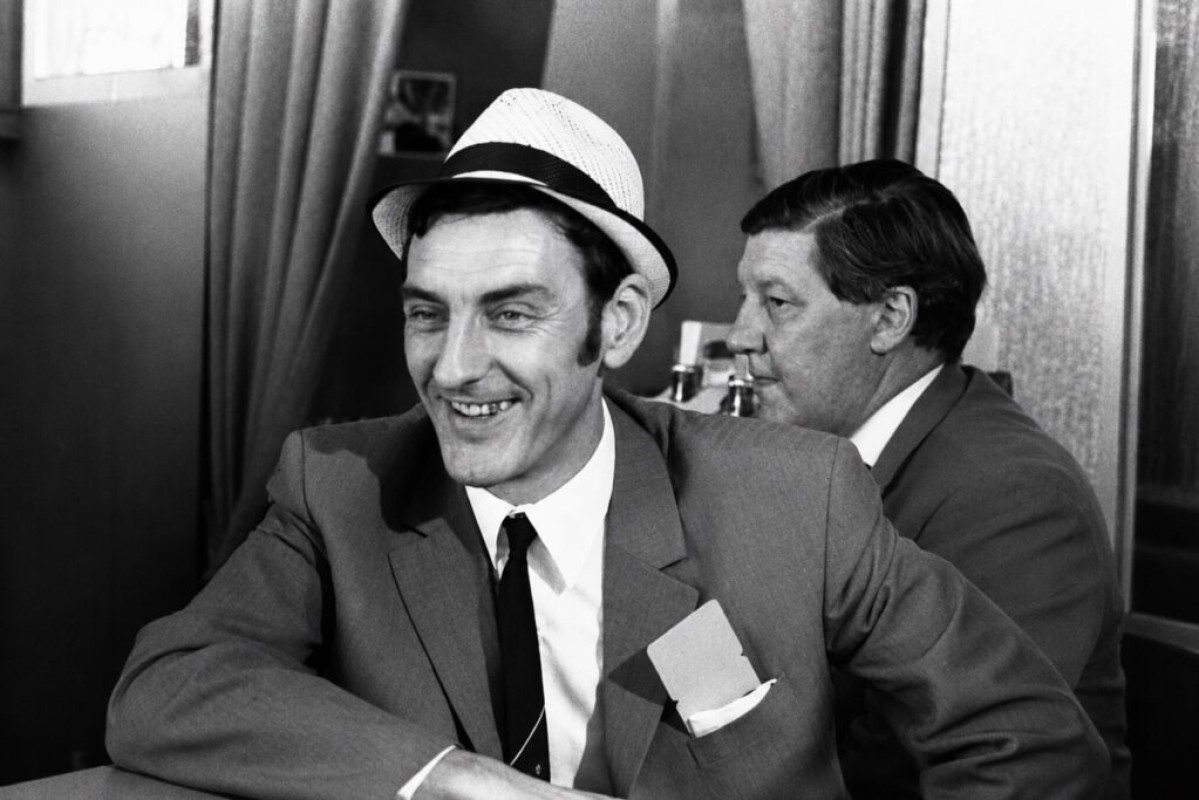 Andrej Kvašňák mezi dvěma světy. Příběh fotografie z roku 1970