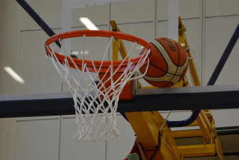Kam 5. prosince 2022 za sportem? Hurá na prvoligový hokej a ligový basketbal a florbal Kam 5. prosince 2022 za sportem? Hurá na prvoligový hokej a ligový basketbal a florbal