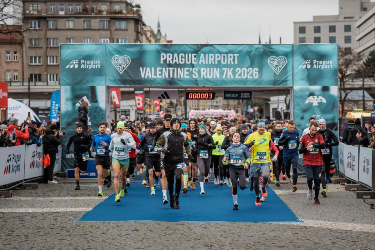 Valentýnské sedmikilometrové běhy se daly zaběhnout za 24:26 vteřin muži a 27:40 sekund ženy Valentýnské sedmikilometrové běhy se daly zaběhnout za 24:26 vteřin muži a 27:40 sekund ženy