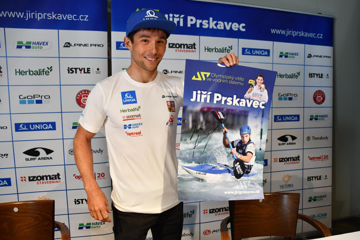 Držitel dvou olympijských  medailí ve vodním slalomu Jiří Prskavec má nové lodě