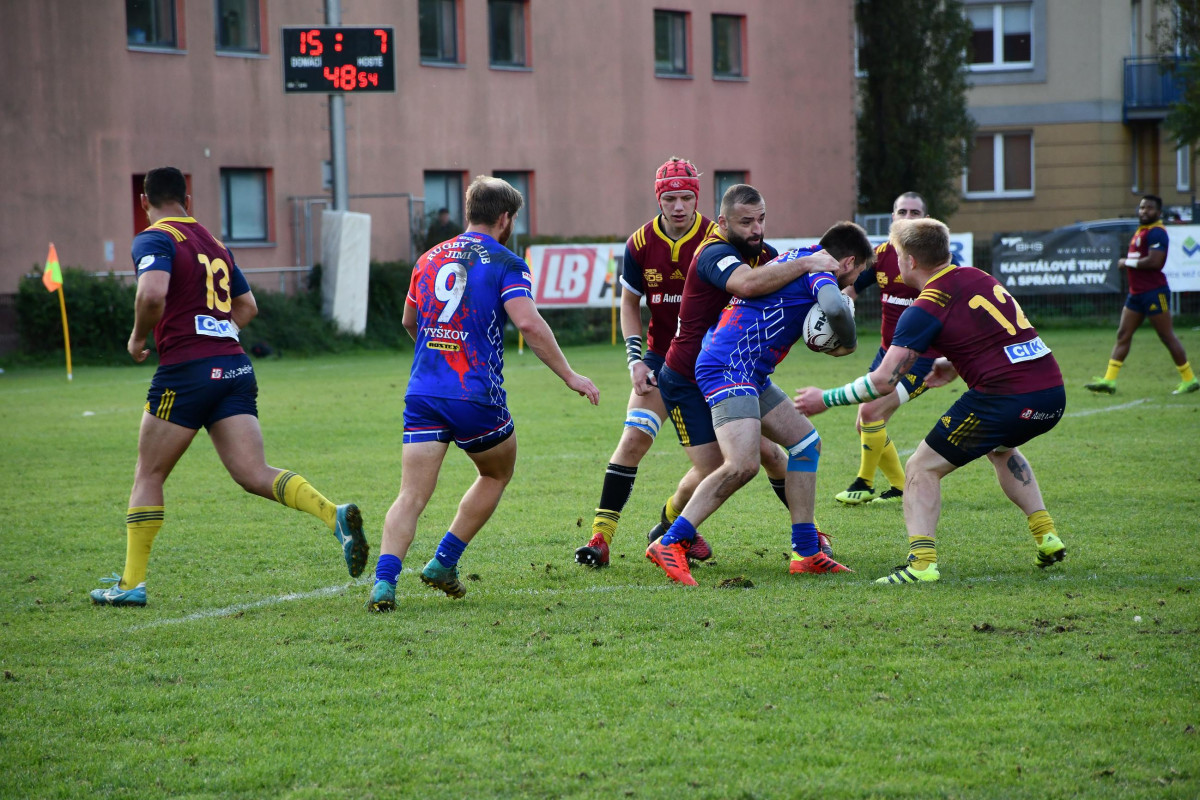 Kam 13. května za sportem? Hurá na fotbal, basketbal, tenis, baseball, ragby, vodní slalom a na veletrh Svět knihy Kam 13. května za sportem? Hurá na fotbal, basketbal, tenis, baseball, ragby, vodní slalom a na veletrh Svět knihy