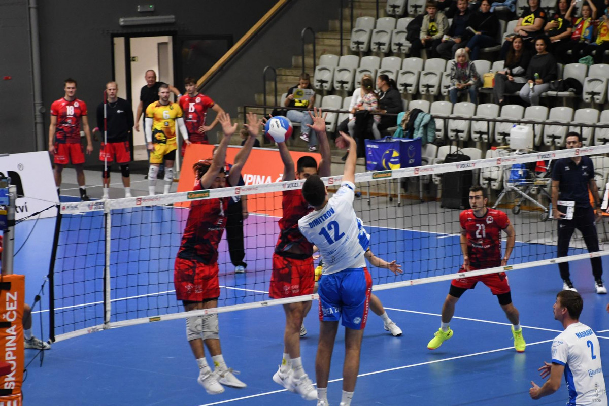 Kam 23.března 2025 za sportem? Hurá na fotbal, lední hokej, házenou, lyžování a veletrhy