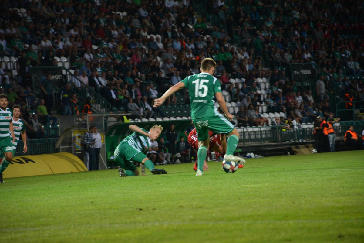 Kam 2. listopadu 2025 za sportem? Do Prahy i jinam na fotbal, lední hokej i veletrh