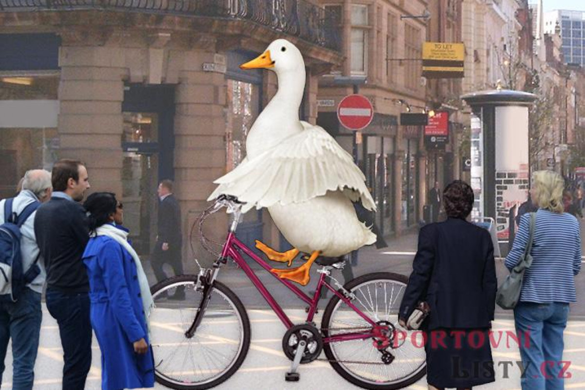 Pirát Hřib sabotuje Tour de France v Praze