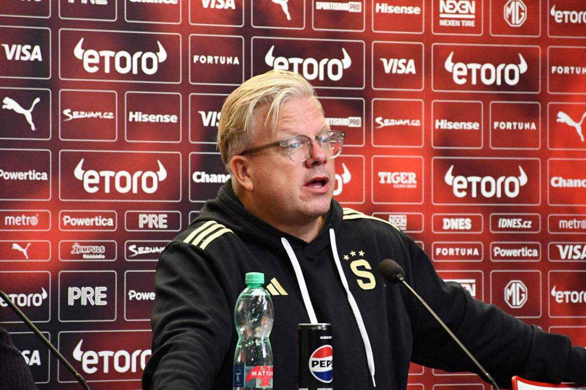 Dánský fotbalový trenér Lars Friis skončil ve funkci hlavního trenéra a  loučí se Spartou Praha