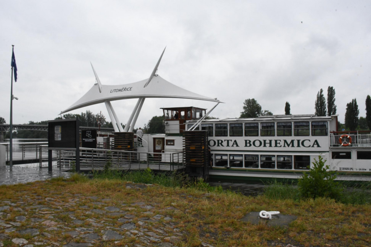 Rekordní sezóna veřejných přístavišť rekreační a sportovní plavby na Labi