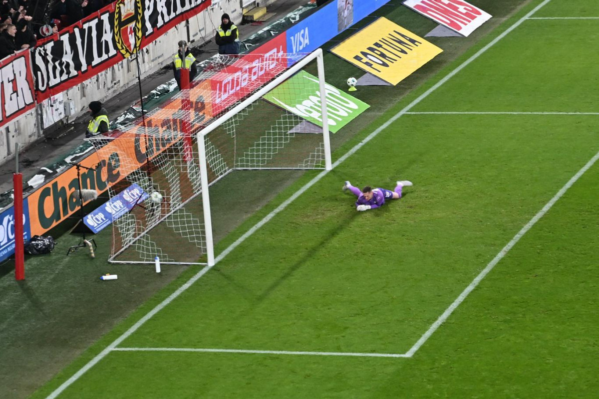 Se čtyřmi brankami vyprovodili fotbalisté Slavie Středočechy ...  Slavia - Mladá Boleslav 4:0