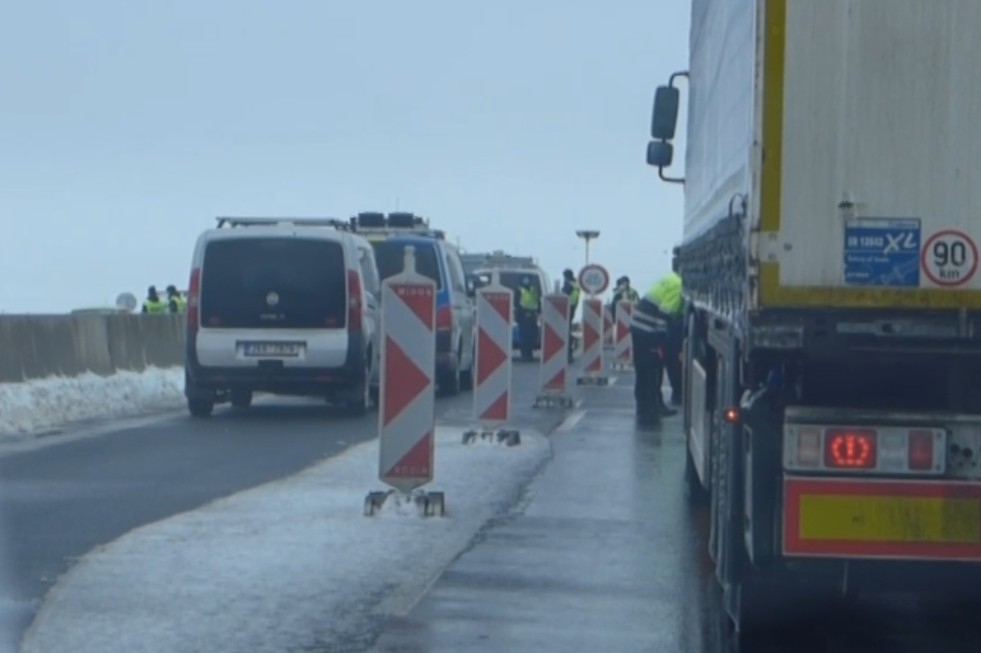 Bavorský ministr vnitra: Hraniční kontroly budou tak dlouho, dokud…