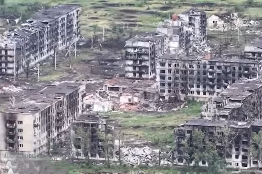 Vojenský expert: Logistika V Mirnogradu prakticky neexistuje