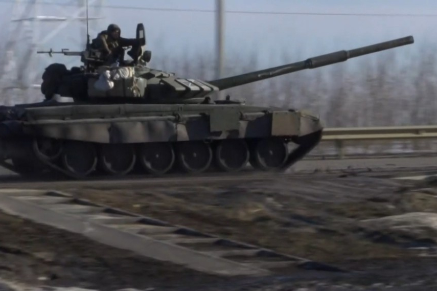 Ukrajinci nemají čas na odstranění poškozené techniky z fronty