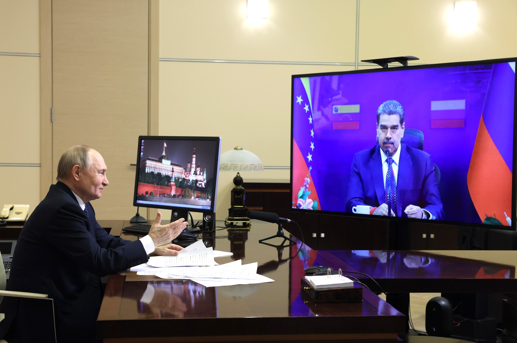 Putin a Maduro uzavřeli dohodu: Rusko se vrací do Latinské Ameriky