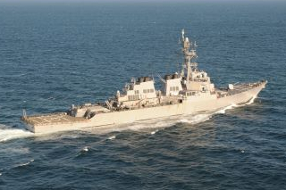 Daily Express: Akce amerických torpédoborců páchnou třetí světovou!