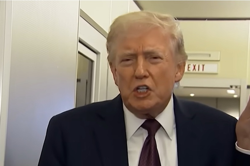 Trump: Zablokujeme průjezd Hormuzem! Írán: Hormuz je náš!