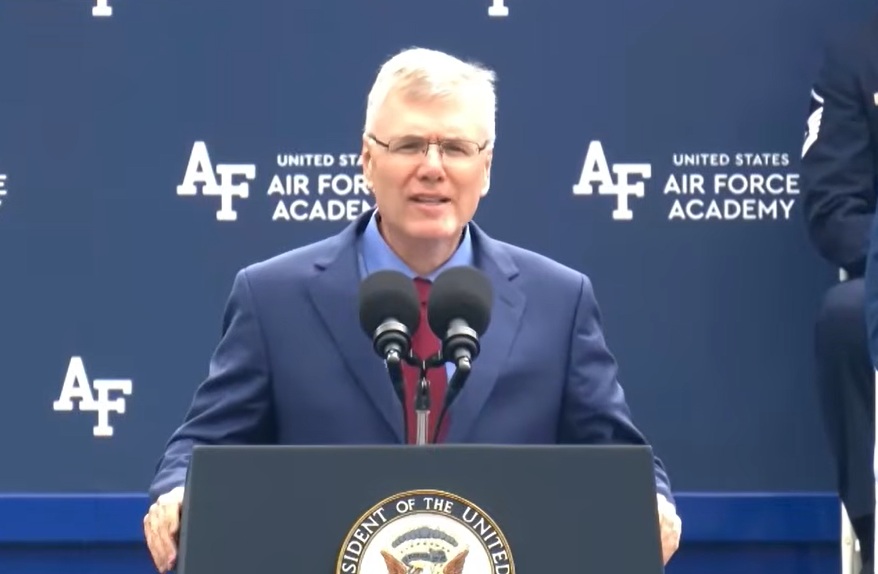 USA nasadily svou první vesmírnou zbraň