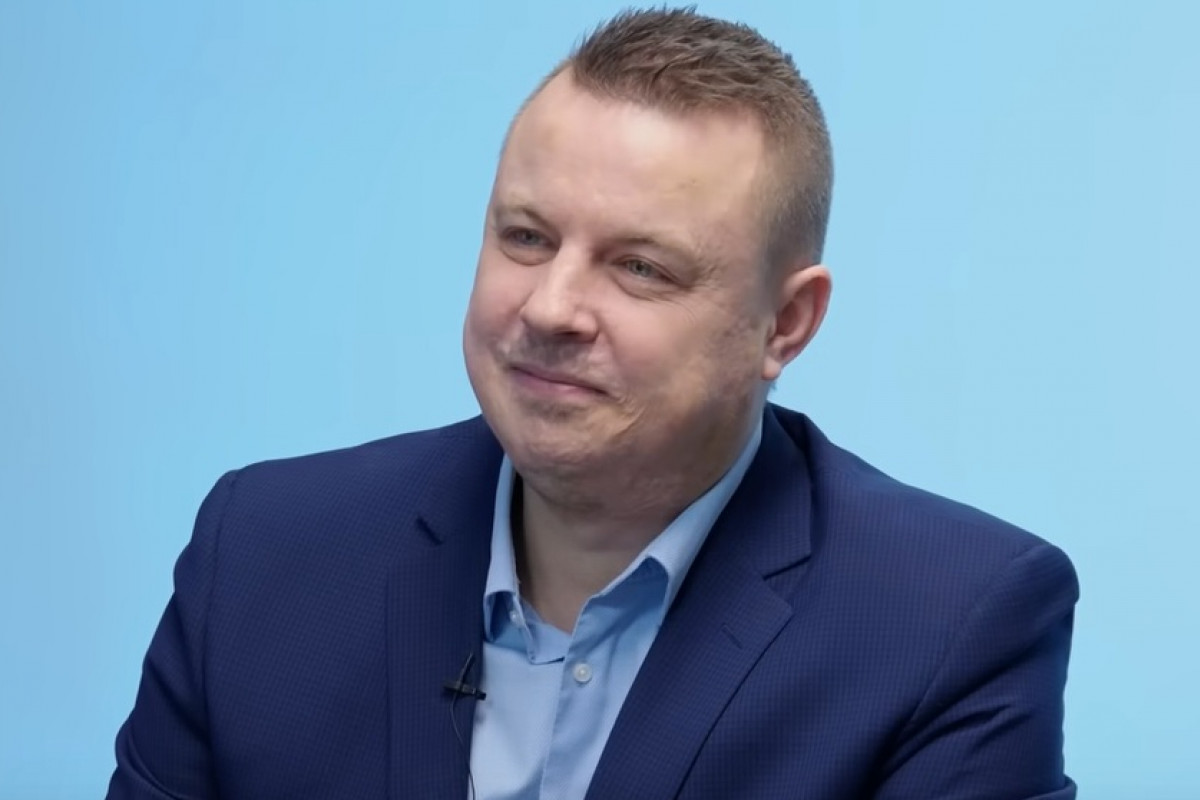 Bitcoinový šach mat a miliardy na Ukrajinu? Rajchl se rozjel