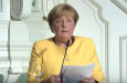 Merkelová vyzvala Západ aby bral Putinova varování vážně