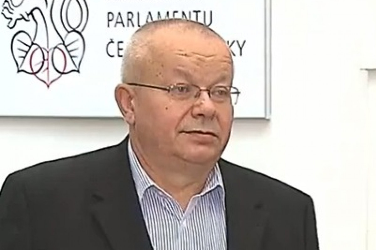 Fakt se jí tak bojíte, pane premiére? Mašek se opřel do Fialy Fakt se jí tak bojíte, pane premiére? Mašek se opřel do Fialy
