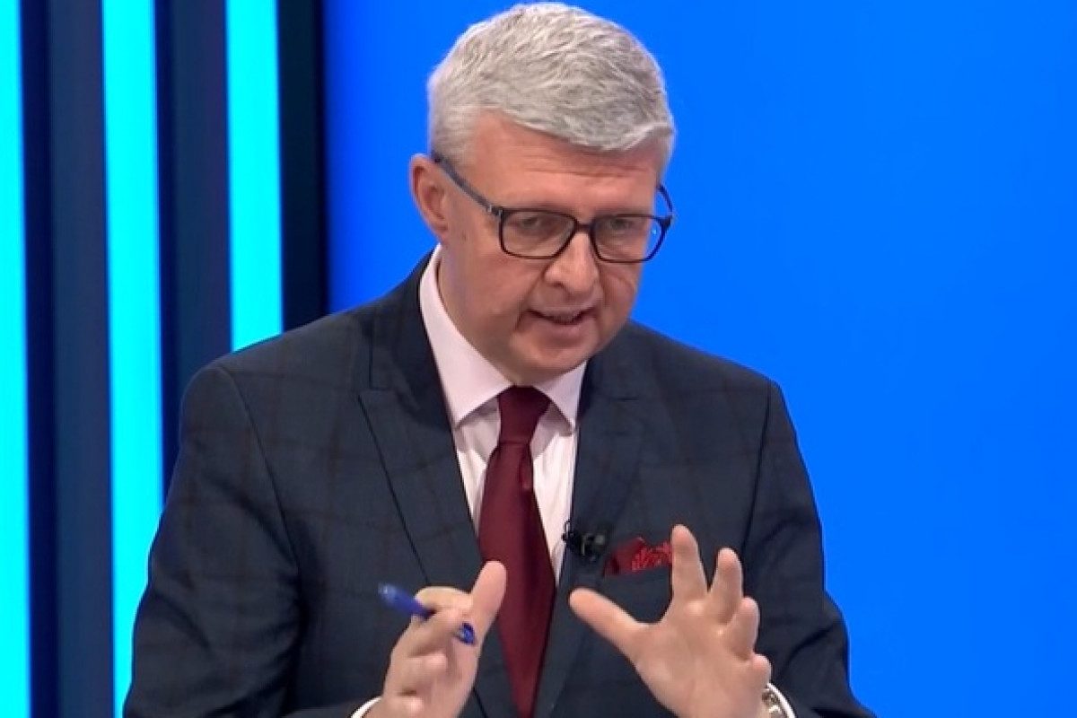 Havlíček o ukončení muniční iniciativy a sundání ukrajinských vlajek