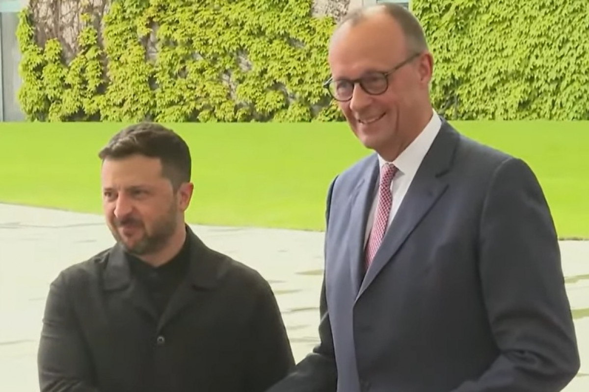 Mladí Ukrajinci nechtějí umírat za Zelenského, migrují do Německa Mladí Ukrajinci nechtějí umírat za Zelenského, migrují do Německa