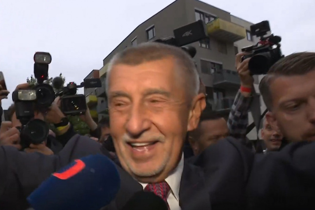 Evropská média: Strana „českého Trumpa“ vyhrává volby