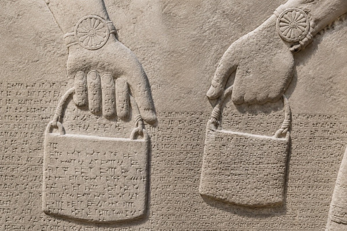Tajemné tašky bohů z Ninive stále matou archeology Tajemné tašky bohů z Ninive stále matou archeology