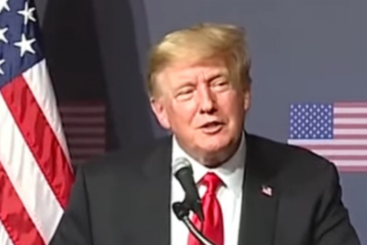 Trump varuje: Po tancích Biden pošle Kyjevu atomovky!