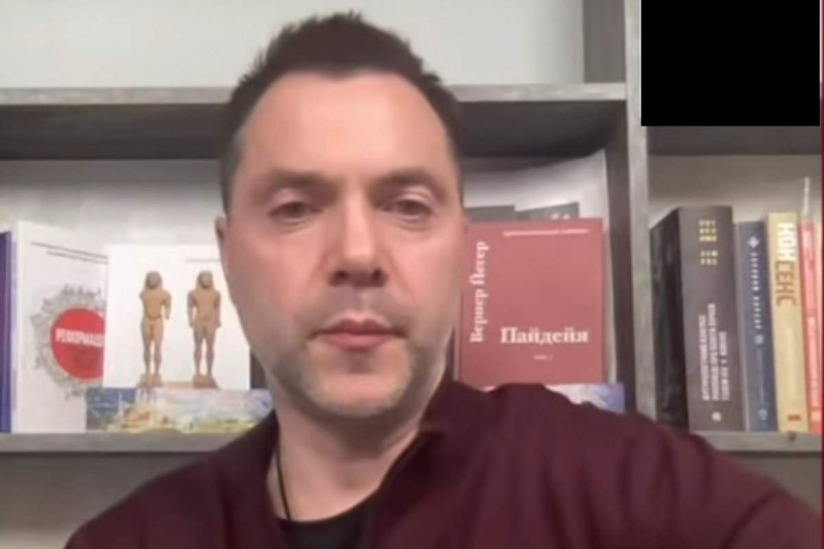 Arestovič: Ukrajina je diktatura. A vraždí Arestovič: Ukrajina je diktatura. A vraždí