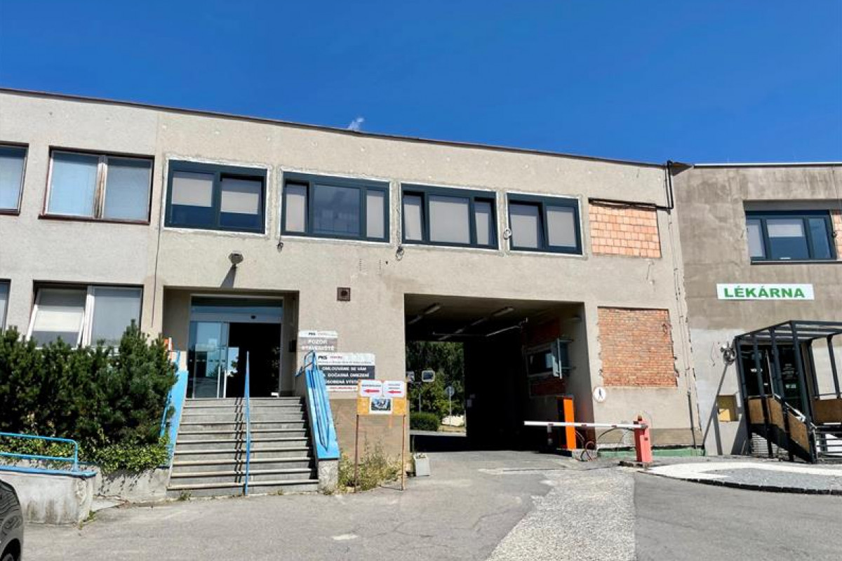 Dopravní komplikace v novoměstské nemocnici