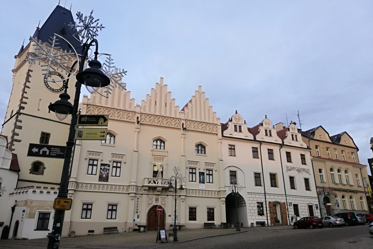 Blokové čištění městských komunikací v Táboře