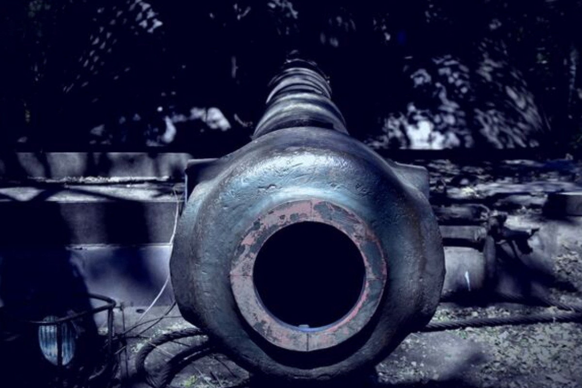 Obyvatelé v Konstantinovce už otevřeně vystavují ruské symboly